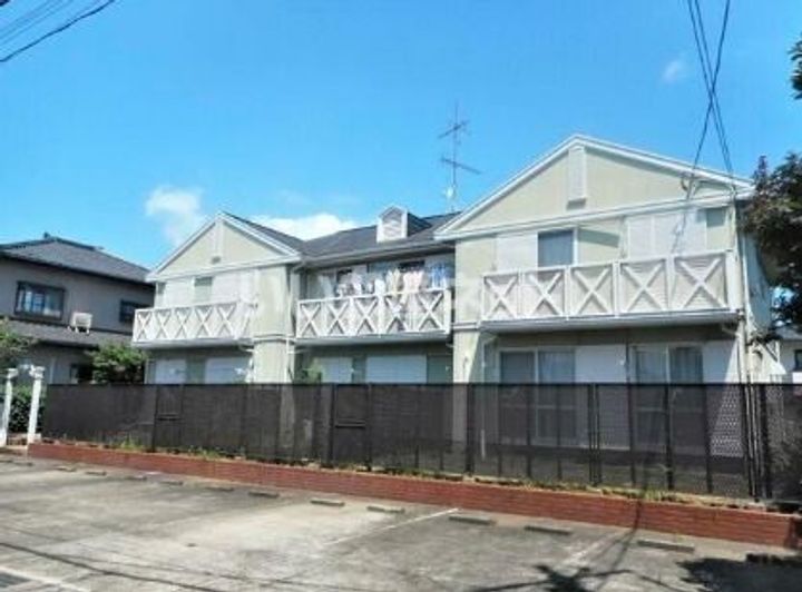 ラフォーレ東部台の外観