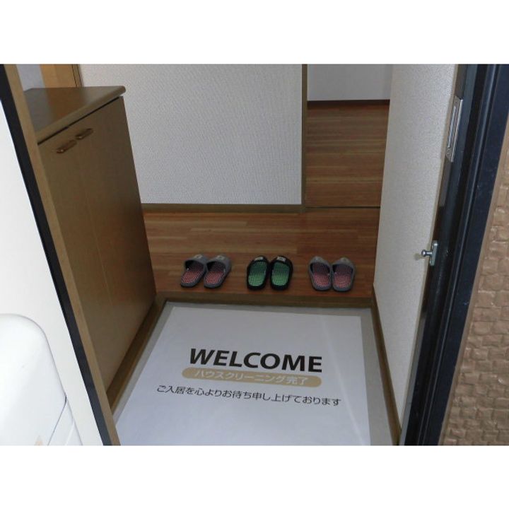 D-room セジュール豊丘の玄関