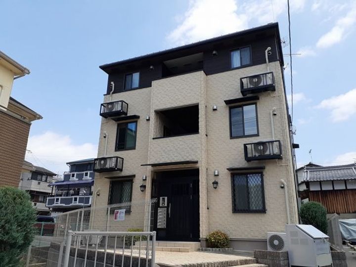 大阪府寝屋川市秦町(アパート)の賃貸物件の外観