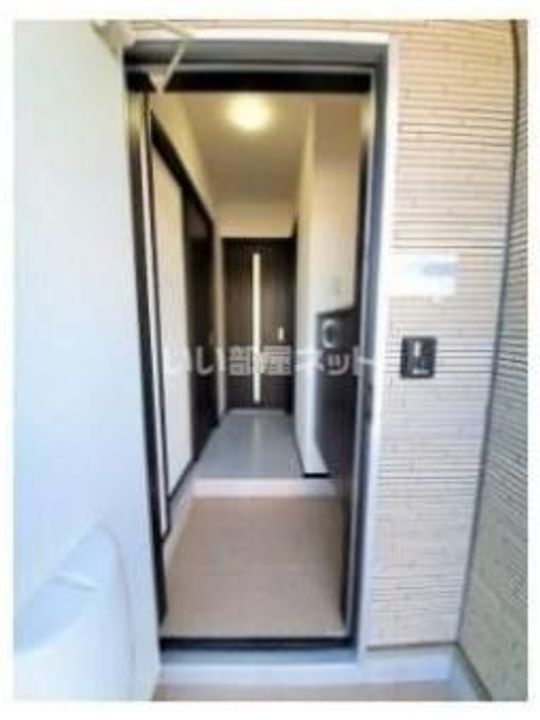 茨城県稲敷郡阿見町中央2(アパート)の賃貸物件の玄関