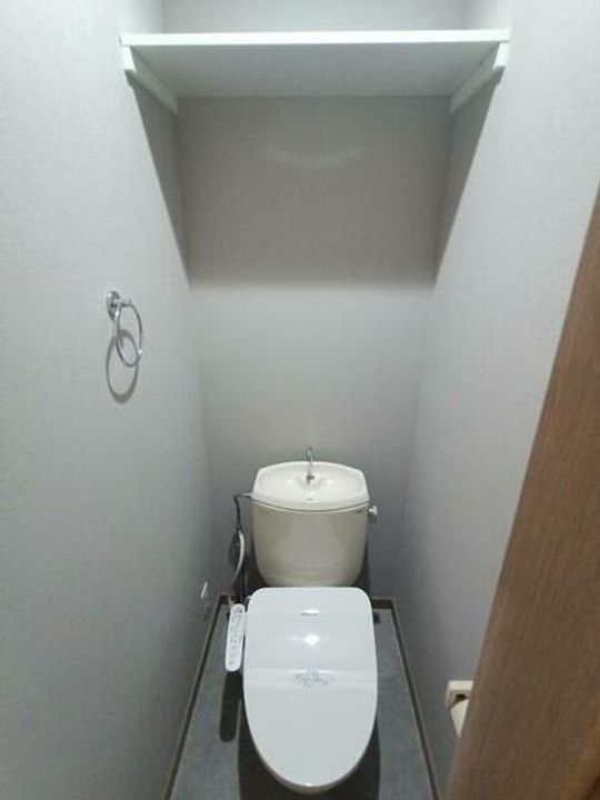 micメゾン壱番館B棟の内装