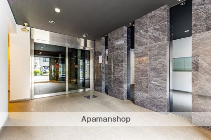 神奈川県横浜市西区浜松町(マンション)の賃貸物件の地図