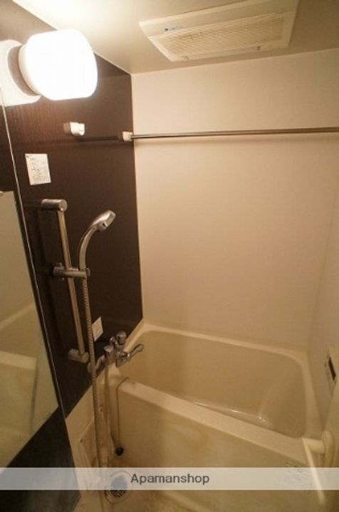 神奈川県横浜市西区浜松町(マンション)の賃貸物件の風呂