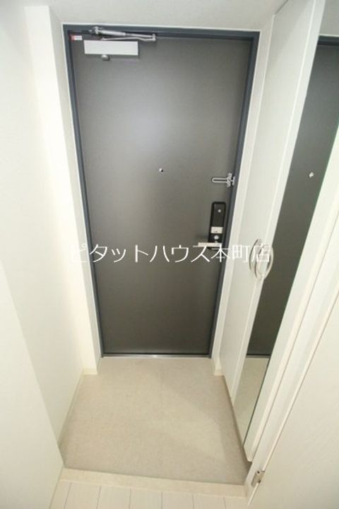 大阪府大阪市西区本田1(マンション)の賃貸物件の玄関