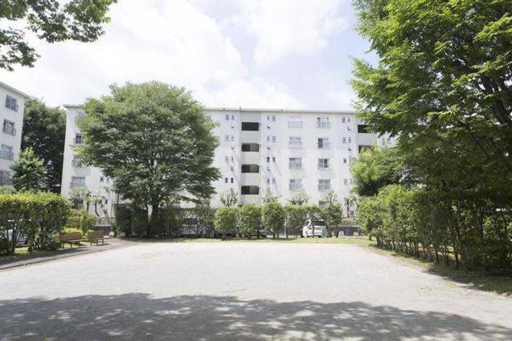 URこま川の外観
