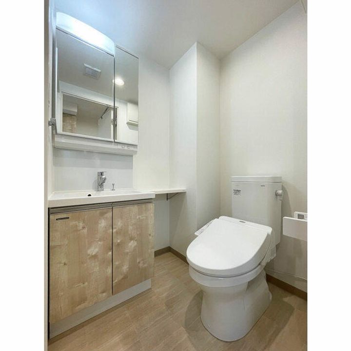 LOC′S SHINYURIGAOKAの内装