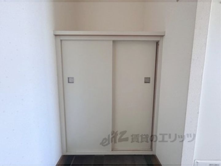 ビクトワール八木の内装