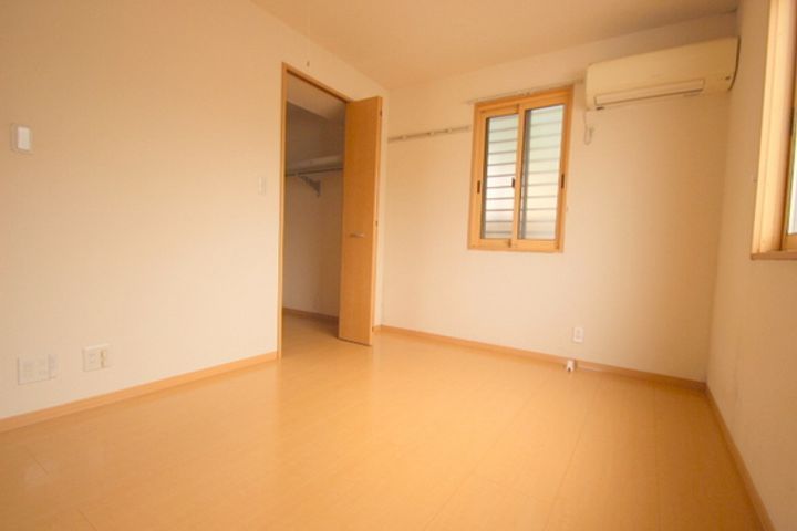 ルピナスの内装