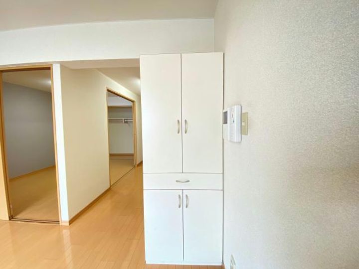 アネシス東屋の内装