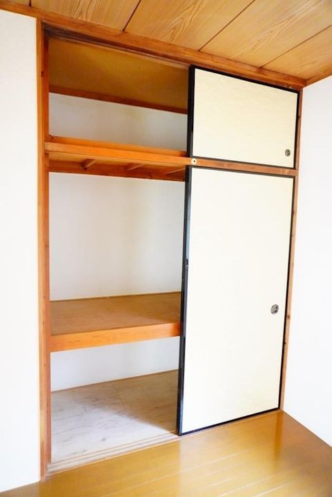 ハイツマコトの内装