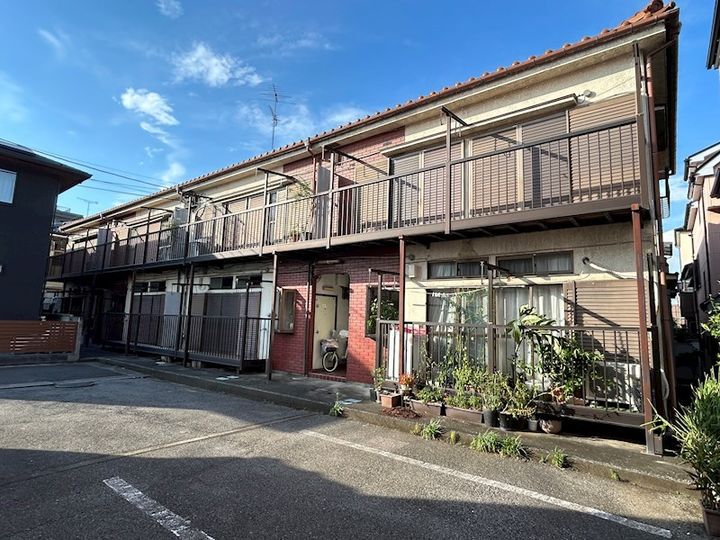 ハイツマコトの外観