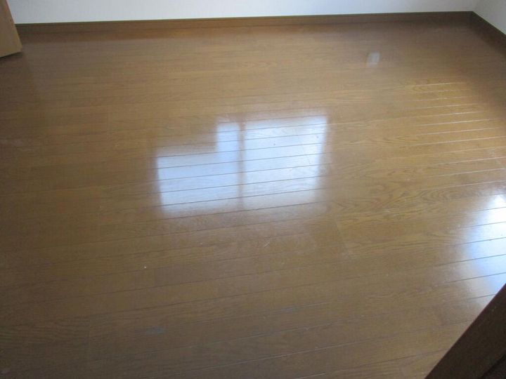 タンドゥール・Kの内装