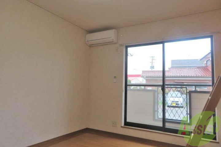 サンセピアの居間