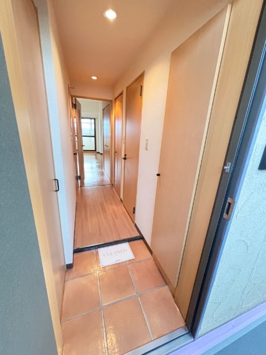 マリーズガーデンの玄関