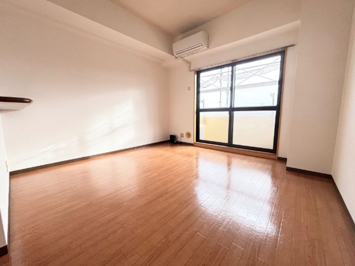 マリーズガーデンの居間