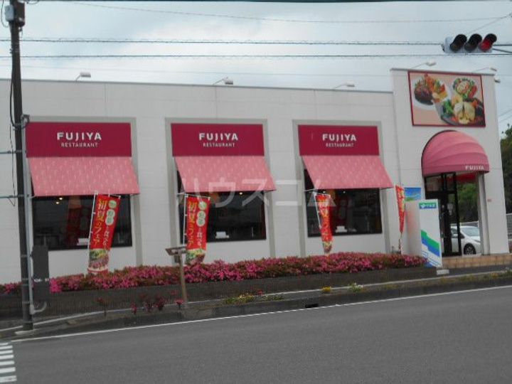 レオパレスセードルの周辺