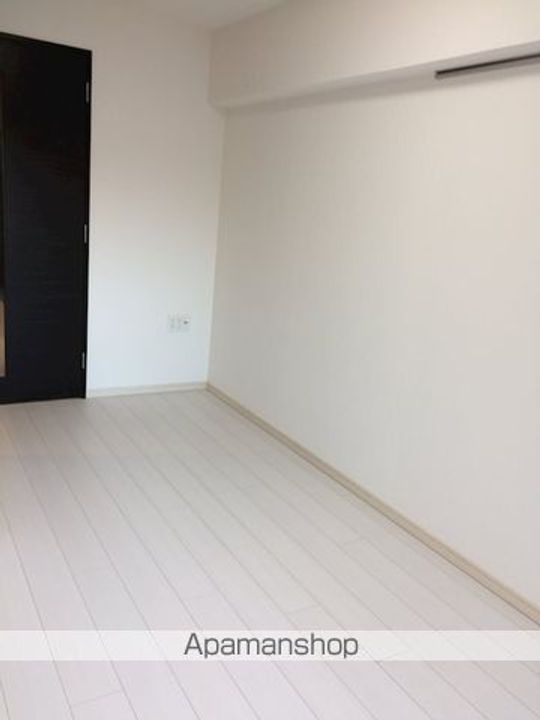 メインステージ横濱黄金町の居間