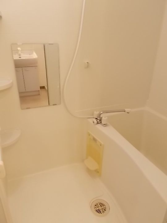 クローバーズヒル田上台の風呂