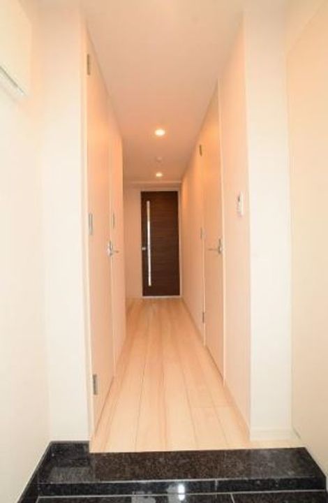 グランドコンシェルジュ菊川の玄関