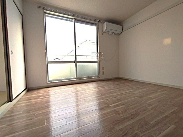 コーポリヴェールの内装