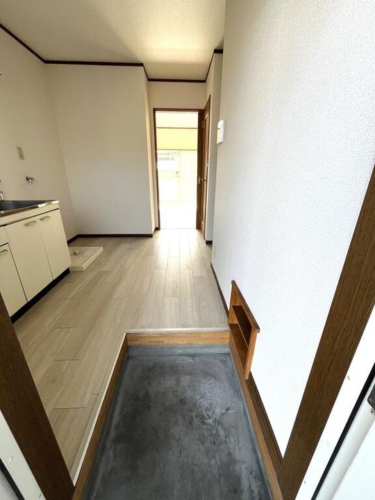 コーポアイGの玄関