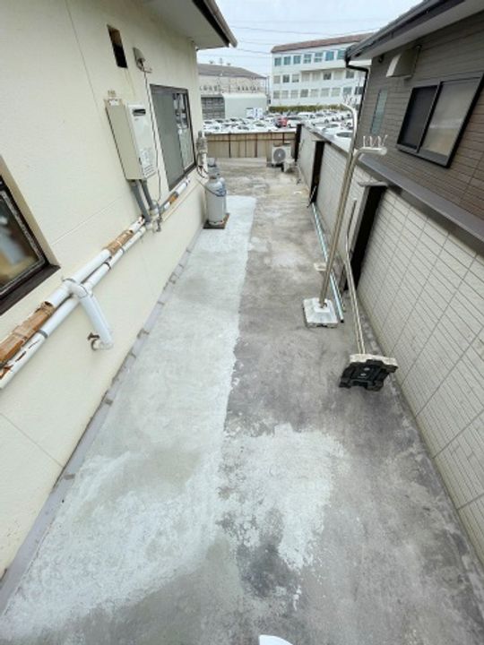 折出アパートの内装