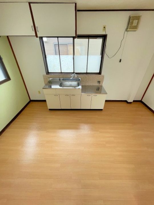 折出アパートの内装