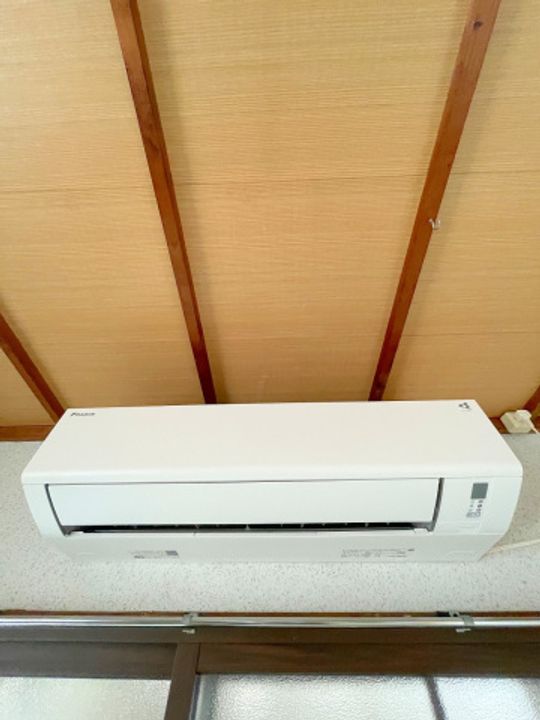 折出アパートの内装