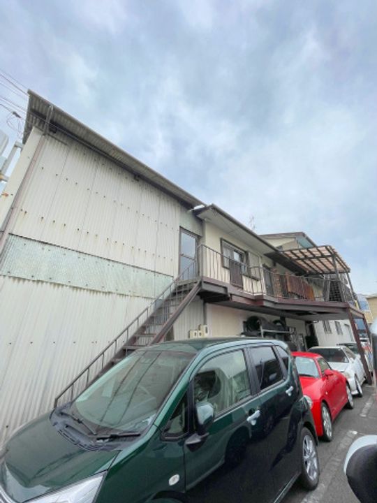 折出アパートの外観