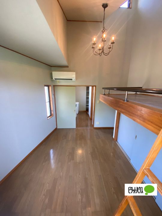 キャスルホワイトの居間