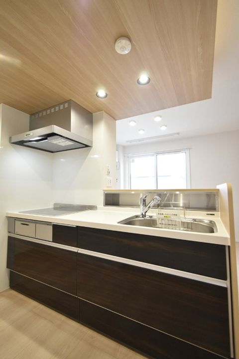 新潟県新潟市中央区女池3(アパート)の賃貸物件のキッチン