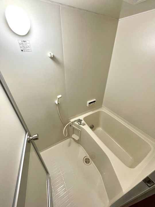 キヨクニアパートメントデザインエルスールの風呂