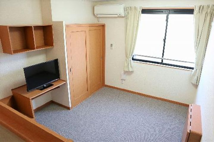レオパレスLuceの居間