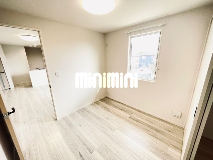 ファミーユ・ルミエのその他画像