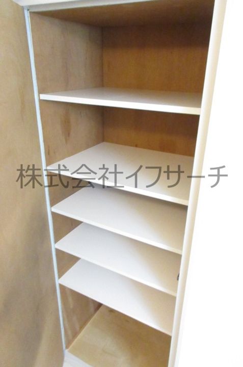 東京都世田谷区池尻2(マンション)の賃貸物件の玄関