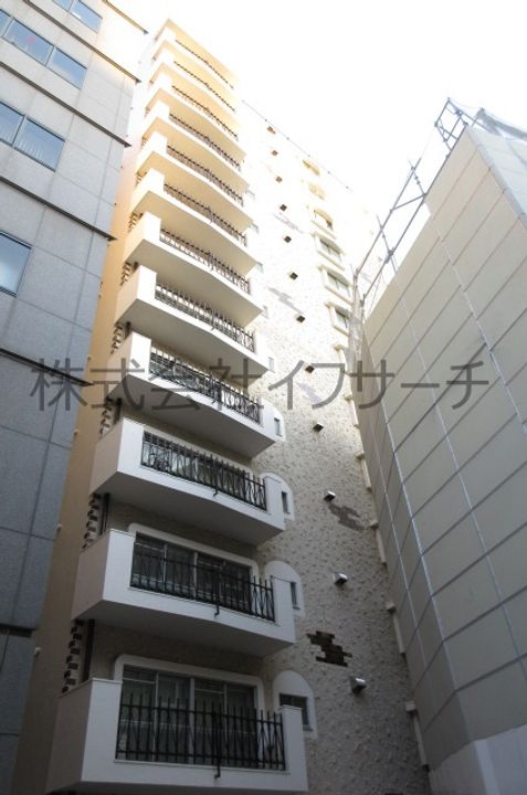 東京都世田谷区池尻2(マンション)の賃貸物件の外観