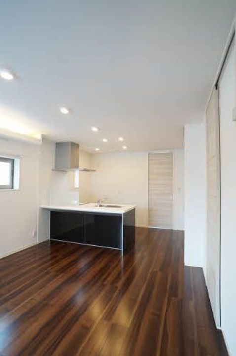 メゾンマスト大町 Bの居間