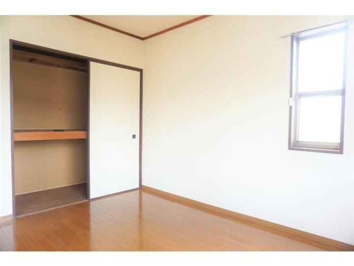 シュロス川田の内装