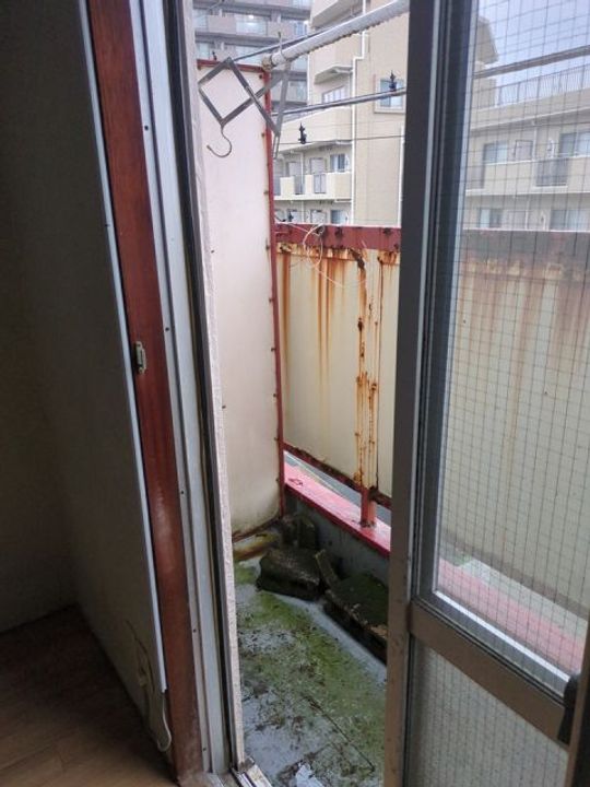 丸富ビルの内装