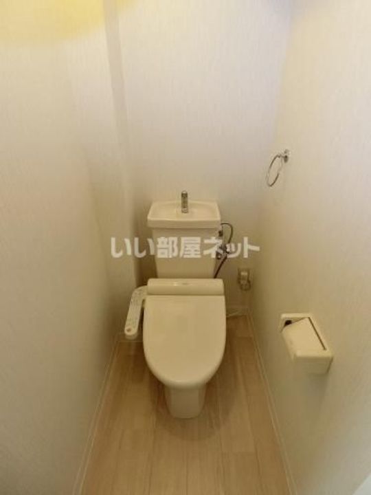 センチュリー中央の内装