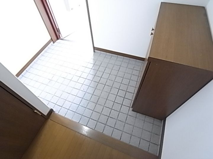 兵庫県神戸市灘区友田町2(マンション)の賃貸物件の玄関