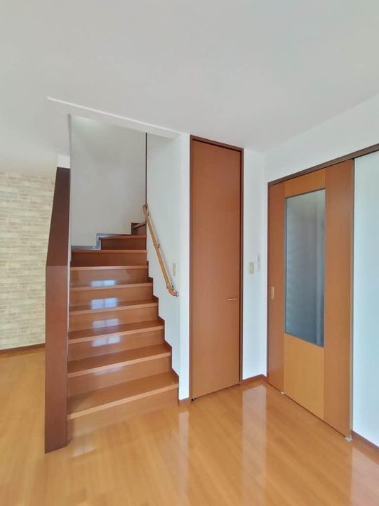 サンメゾン II Dの居間