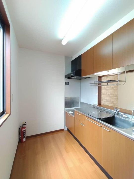 サンメゾン II Dのキッチン