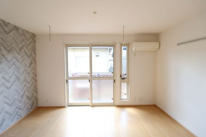 栃木県小山市城東6(一戸建)の賃貸物件の居間