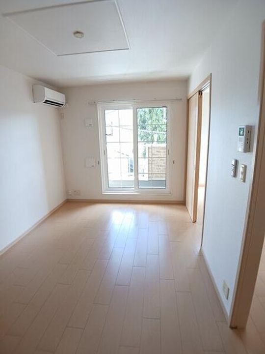 サン ナリィシュのその他画像