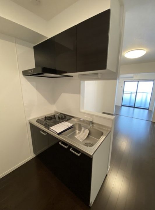 フォレスト飯山満のキッチン