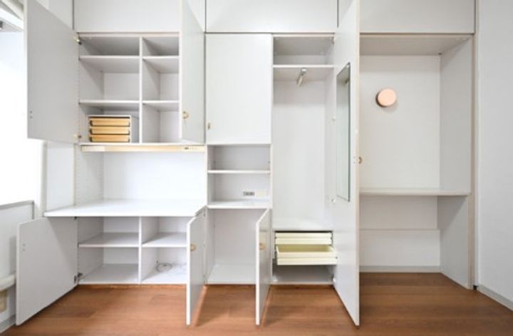 ニューステートメナ―の居間