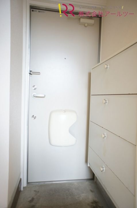 L collection松海が丘の玄関