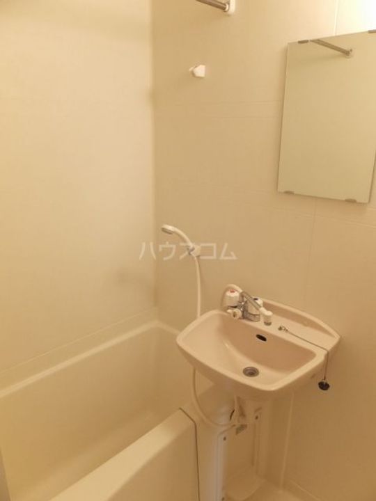 レオパレスEASEIIの風呂