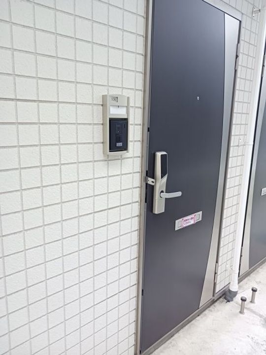 福島県福島市上町(アパート)の賃貸物件の玄関